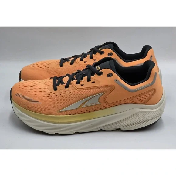 Altra Men's 10.5 Via Orange Lace Up Low Top Running Shoes Sneakers ALOA82BW013